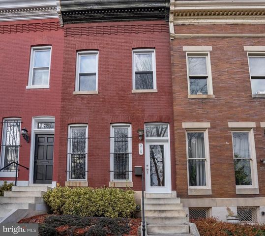 210 E  Eager St, Baltimore, MD 21202
