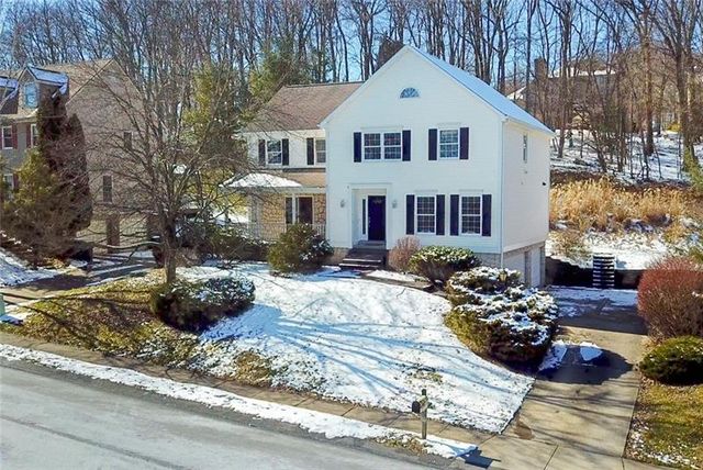 311 Heather Hill Dr, Gibsonia, PA 15044
