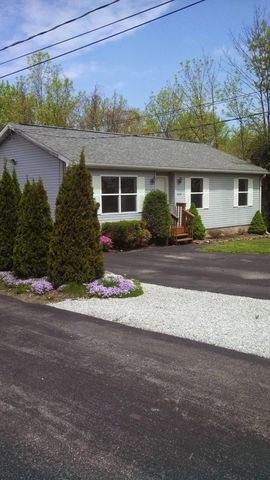 6630 Pinar Rd, Harborcreek, PA 16421