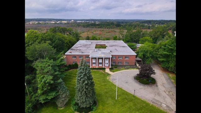 1007 East St #0, Dedham, MA 02026