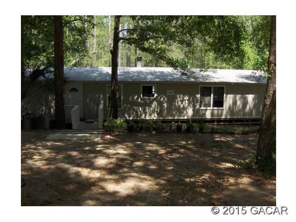 131 Price Rd, Hawthorne, FL 32640