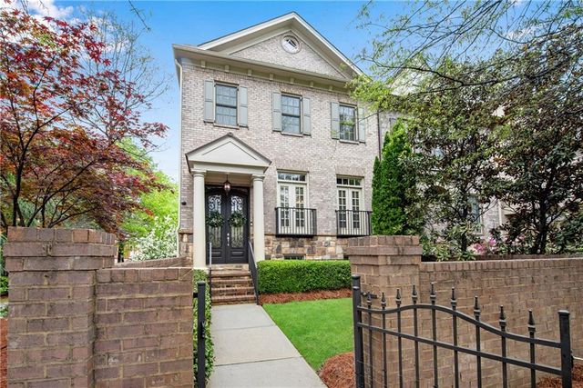 3663 Brookhaven Manor Xing NE, Atlanta, GA 30319