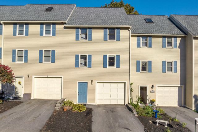 39 Fords Landing Drive, Dover, NH 03820