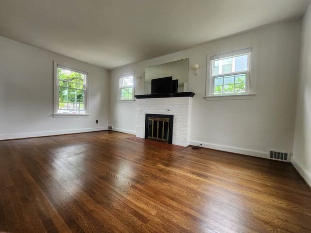 Address Not Disclosed, Arlington, VA 22204
