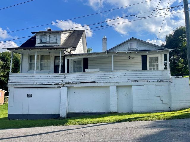 516 Temple St, Beckley, WV 25801