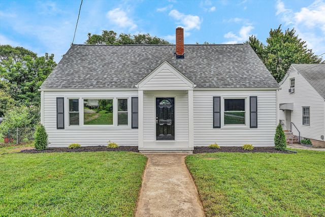 2719 Edison St NE, Roanoke, VA 24012