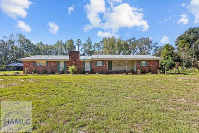 780 David Carter Rd NE, Baxley, GA 31513