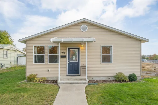 1718 E  Sinto Ave, Spokane, WA 99202