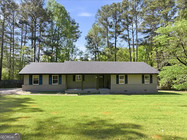108 Fair Oaks Dr SE, Conyers, GA 30094