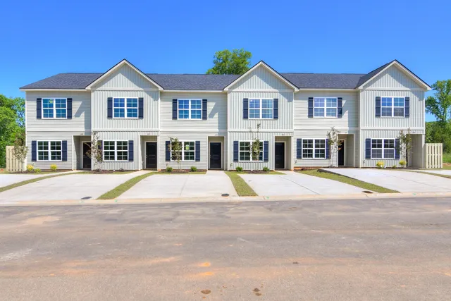 103 Constitution Circle Drive #D, Washington, GA 30673