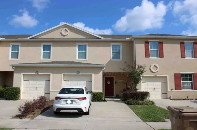 9047 Wildflower Ln, Kissimmee, FL 34747