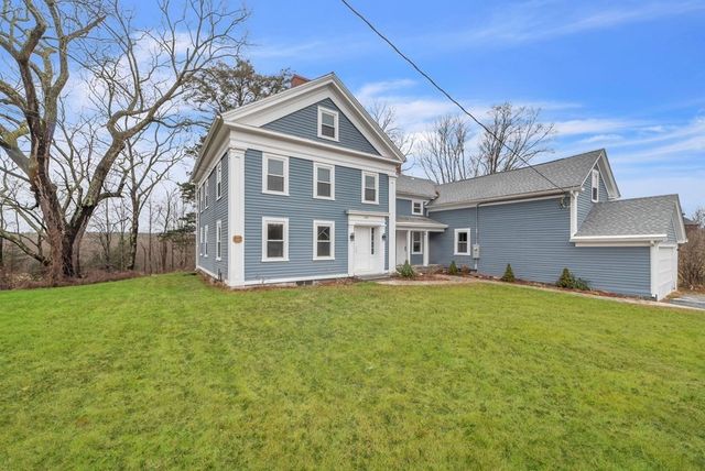 1385 Lyon St, Ludlow, MA 01056