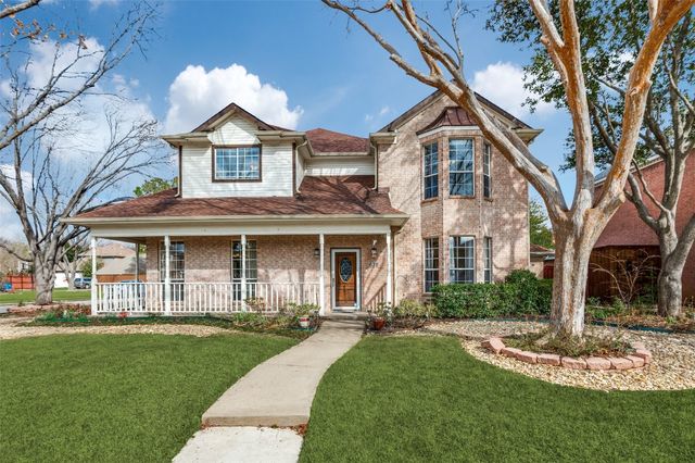 638 Lake Park Dr, Coppell, TX 75019