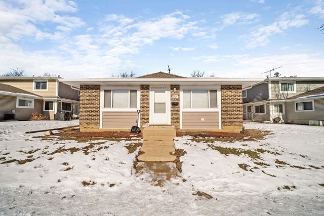 1424 Bear Flag Dr #1424, Hanover Park, IL 60133