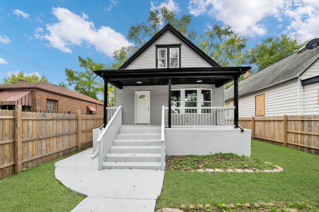 11921 S  Wentworth Ave, Chicago, IL 60628