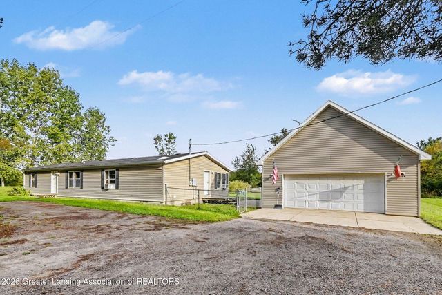 3148 Tyrell Rd, Owosso, MI 48867