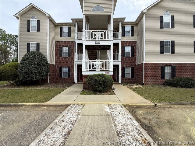 392 Bubble Creek Ct #6, Fayetteville, NC 28311