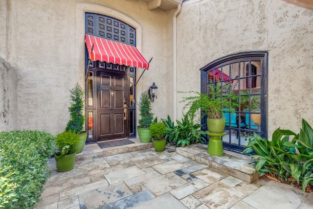 4338 Cochran Chapel Cir, Dallas, TX 75209