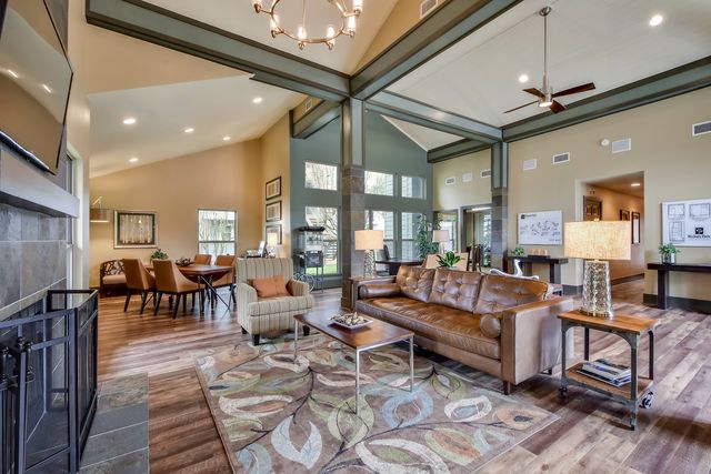 5001 Convict Hill Rd #210, Austin, TX 78749