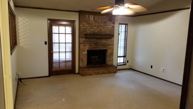 3620 Brooken Hill Dr, Fort Smith, AR 72908