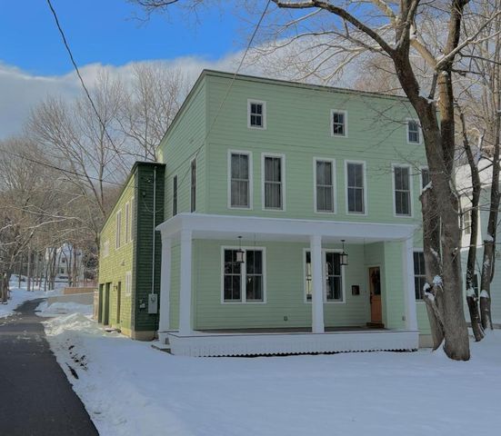 12 Chestnut St, Cooperstown, NY 13326