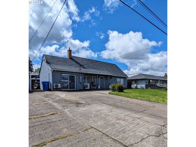 261 SW Ford Ave, Winston, OR 97496