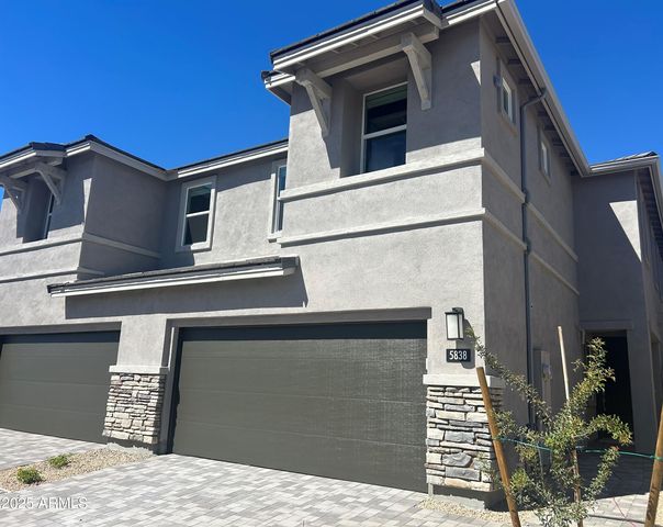 5838 E ZACHARY Drive, Phoenix, AZ 85054