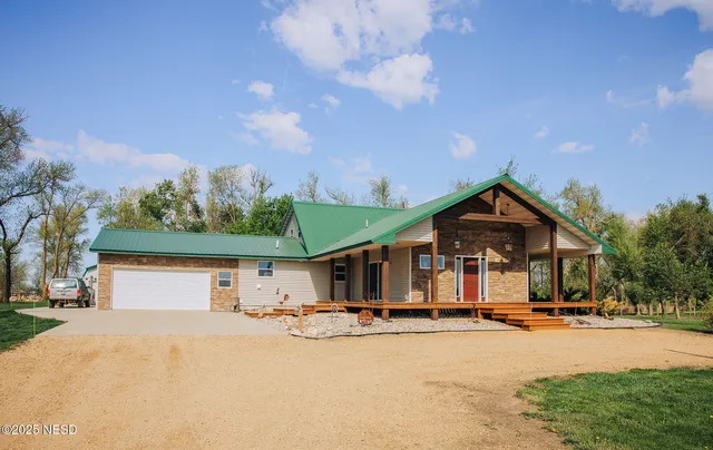 48527 195th St, Astoria, SD 57213