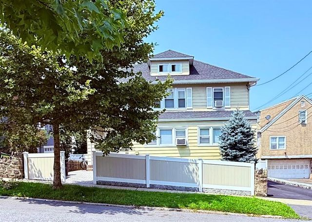 313 Stanley Ave #1, Mamaroneck, NY 10543