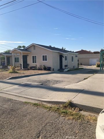 16859 Fairfax St, Fontana, CA 92336