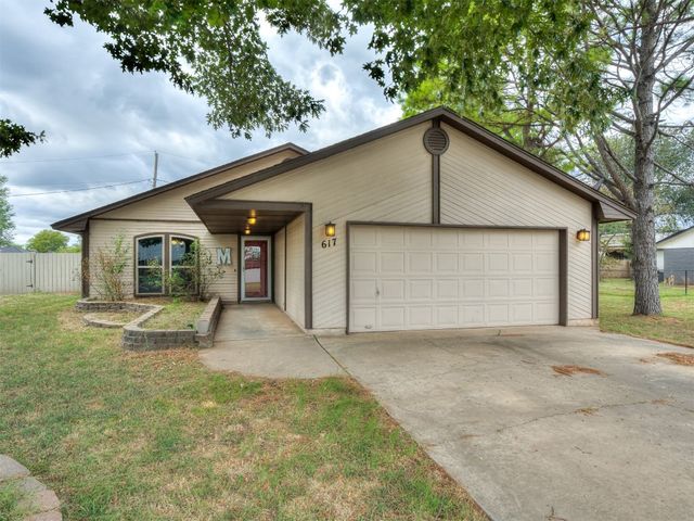 617 SE 6th St, Lexington, OK 73051