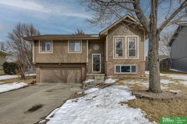 8113 S  152nd Ave, Omaha, NE 68138