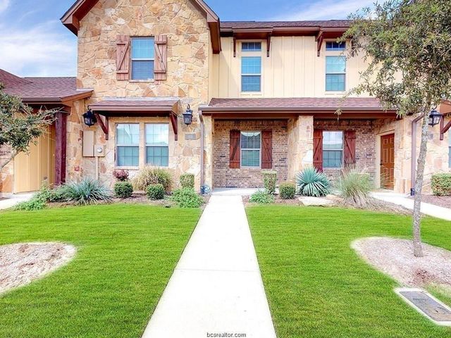 413 Baby Bear Dr, College Station, TX 77845