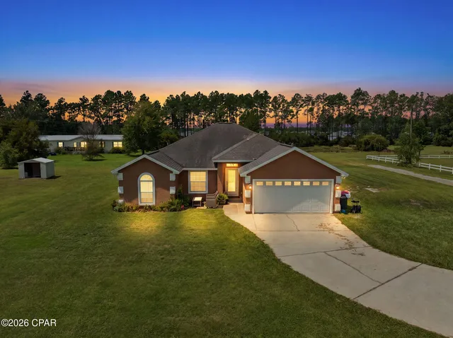 9611 Steel Field Rd, Panama City Beach, FL 32413