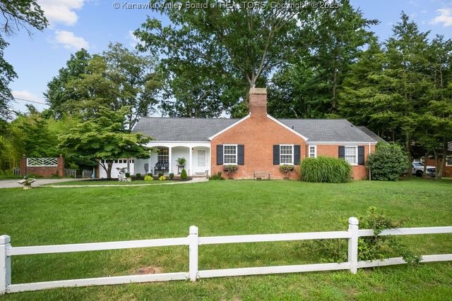 1713 Loudon Heights Rd, Charleston, WV 25314