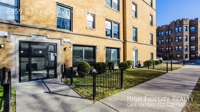 6959 S  Paxton Ave #2D, Chicago, IL 60649