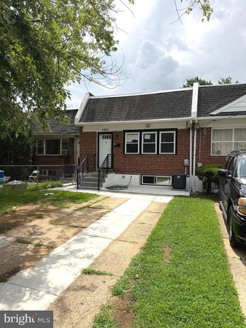 1203 Macarthur Dr, Camden, NJ 08104