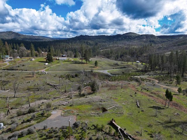 5135 Old Emigrant Trl W, Mountain Ranch, CA 95246