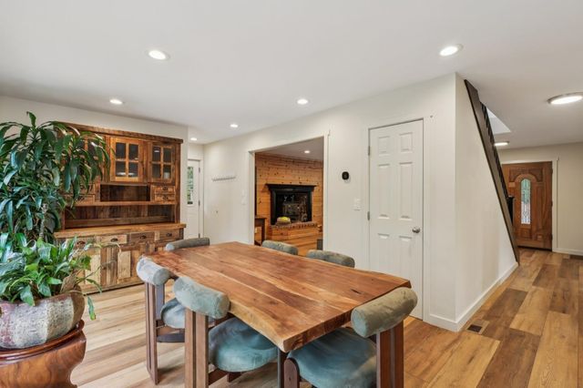 17386 Tressel Pass Rd, Boulder Creek, CA 95006