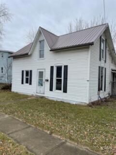 30 State St #1, Jeffersonville, OH 43128