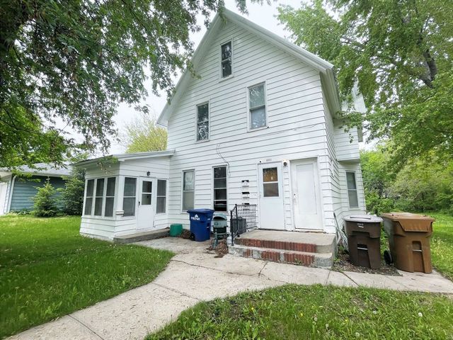 510 W  4th Ave  #3, Mitchell, SD 57301