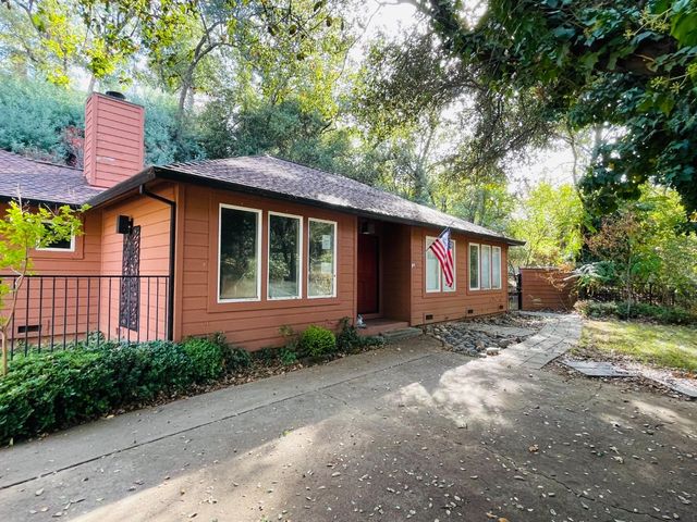 2911 Clay St, Placerville, CA 95667