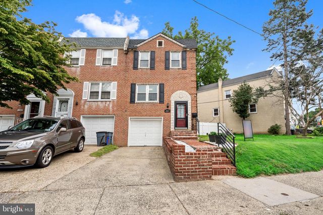 2867 Angus Rd, Philadelphia, PA 19114