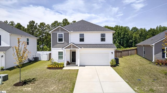 116 Layken Dr, Fountain Inn, SC 29644