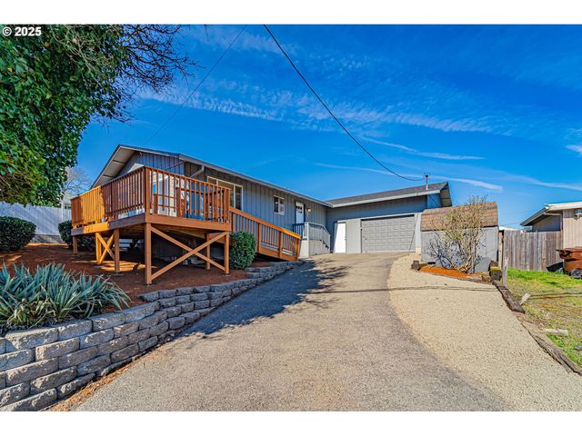 149 Kelley St, Saint Helens, OR 97051