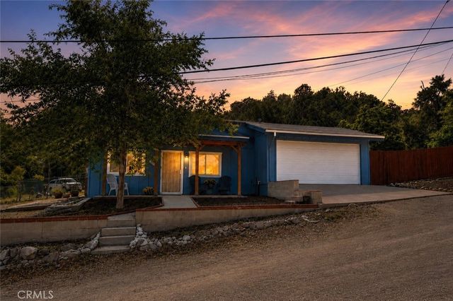 801 Santa Cruz Trl, Frazier Park, CA 93225