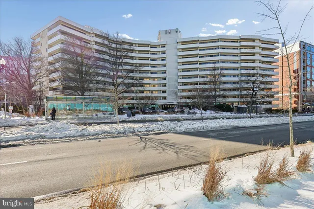 5300 Columbia Pike #112, Arlington, VA 22204