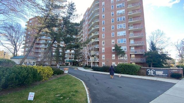 71 Strawberry Hill Ave #604, Stamford, CT 06902