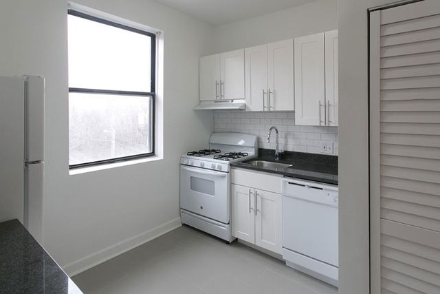 5493 S  Cornell Ave #16013, Chicago, IL 60615