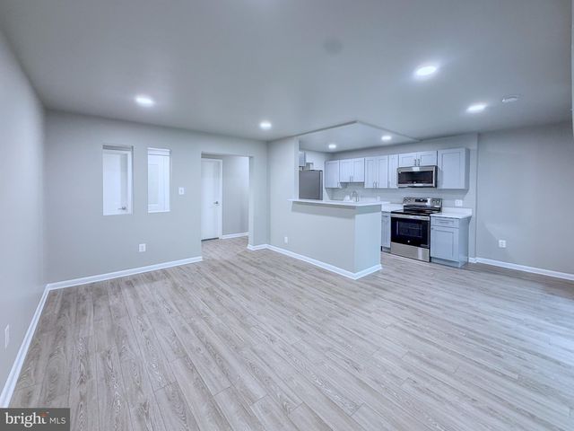 11603 Stoneview Sq #63/12C, Reston, VA 20191
